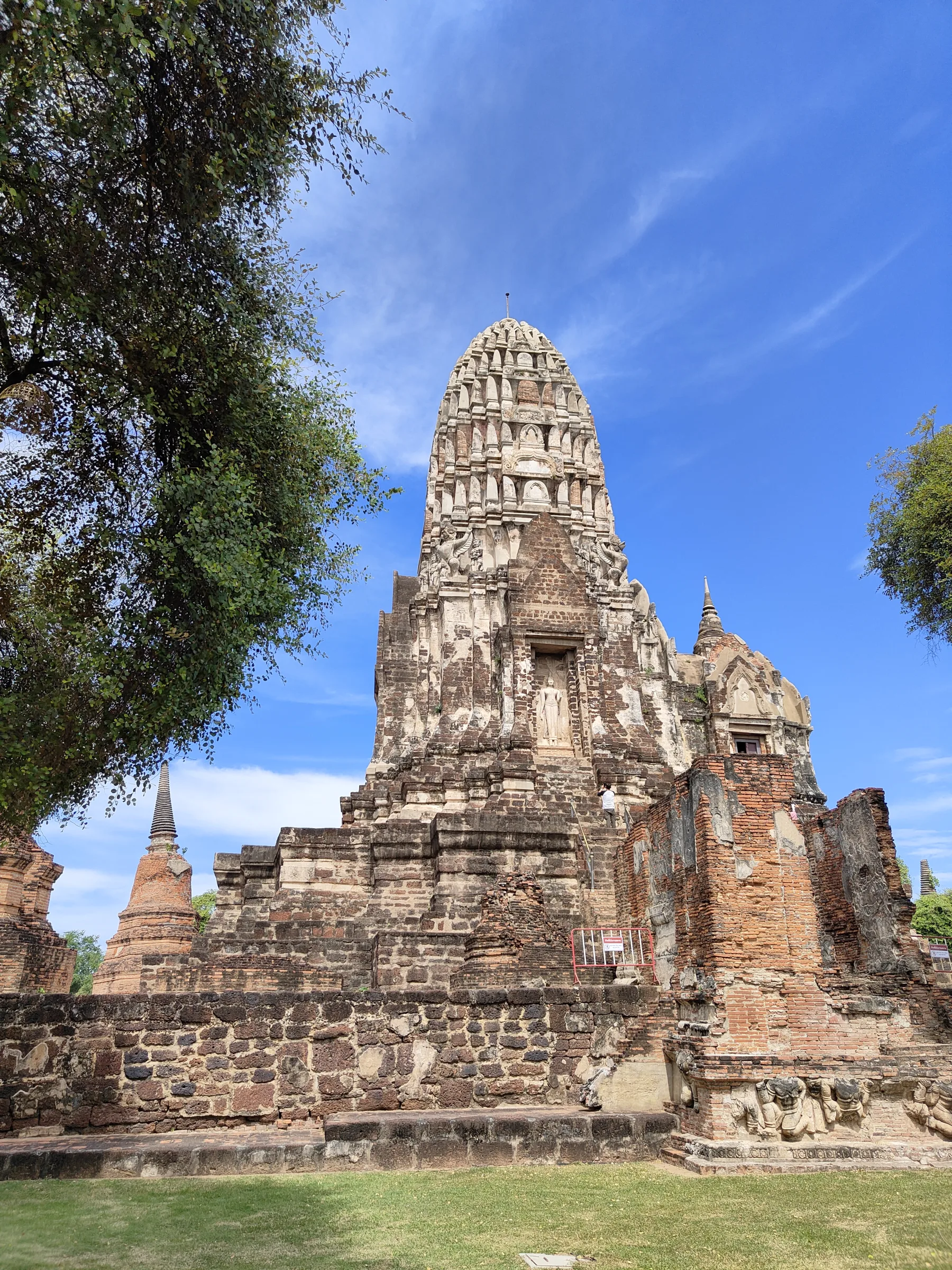 Wat Ratchaburana