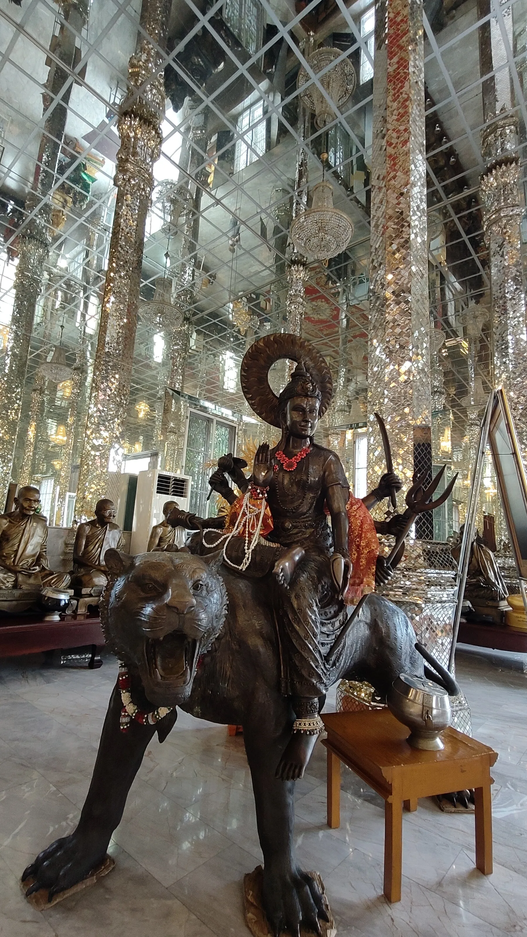 Wat Muang
