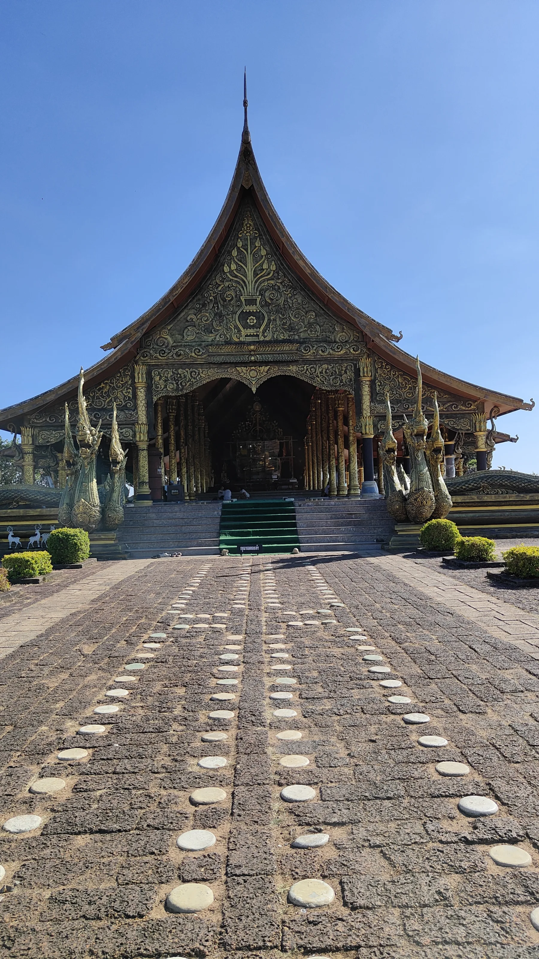 Wat Sirindhorn Wararam