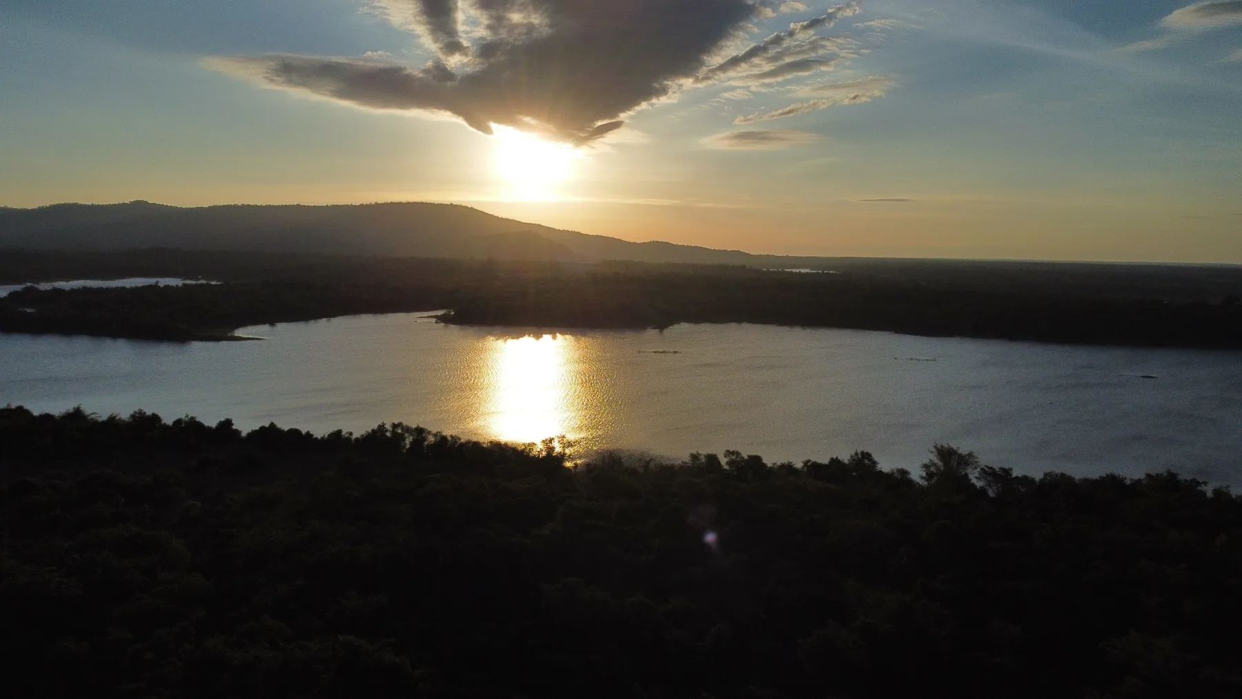 lac Phra Pong