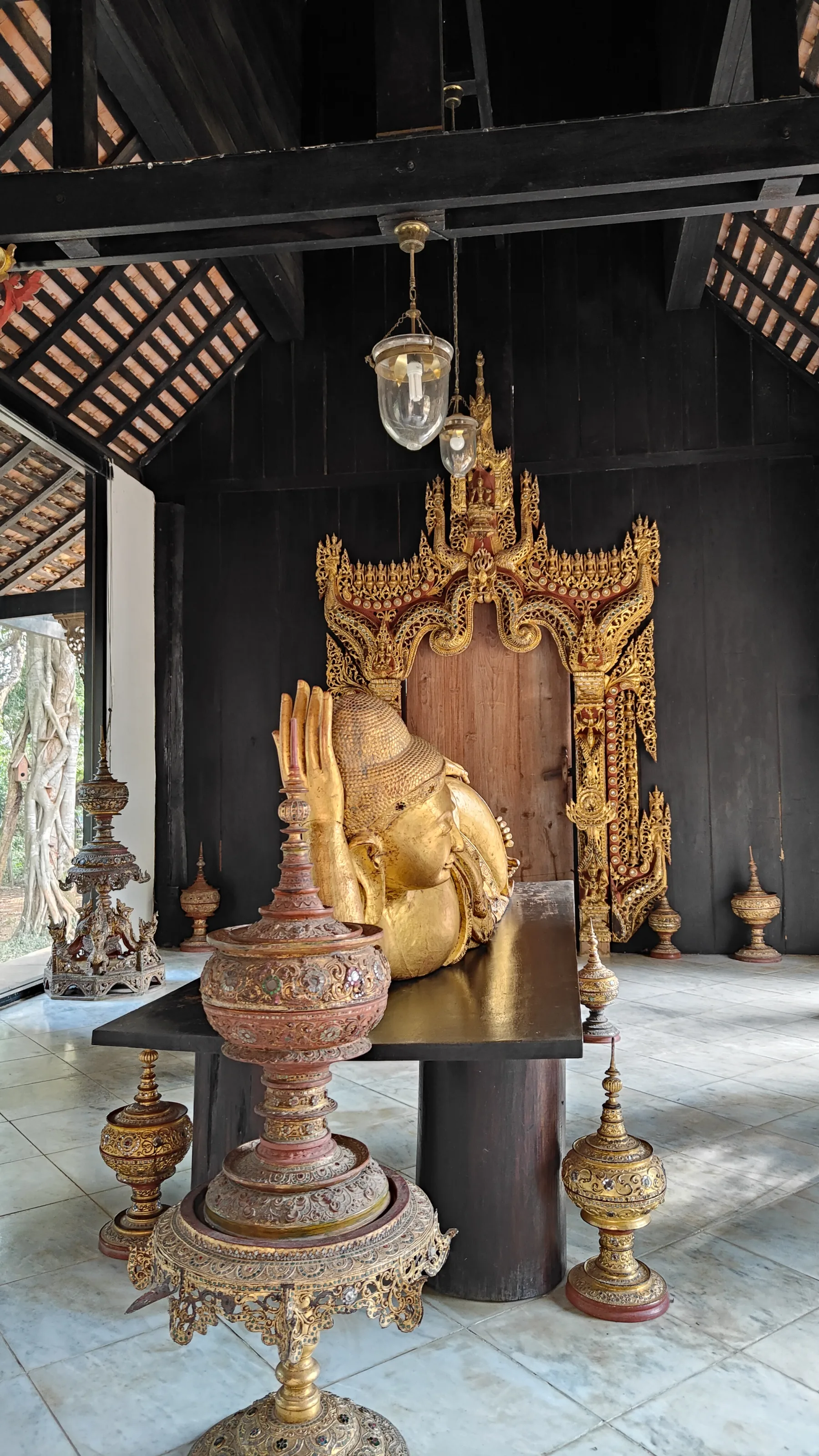 Temple noir - Chiang Rai