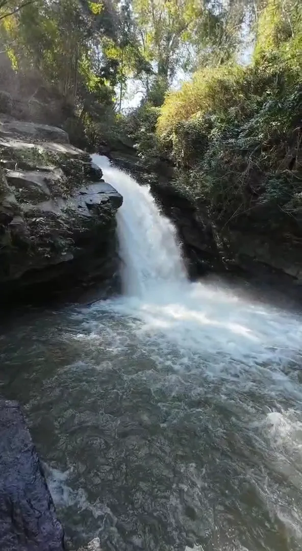 Mae Wang Waterfall