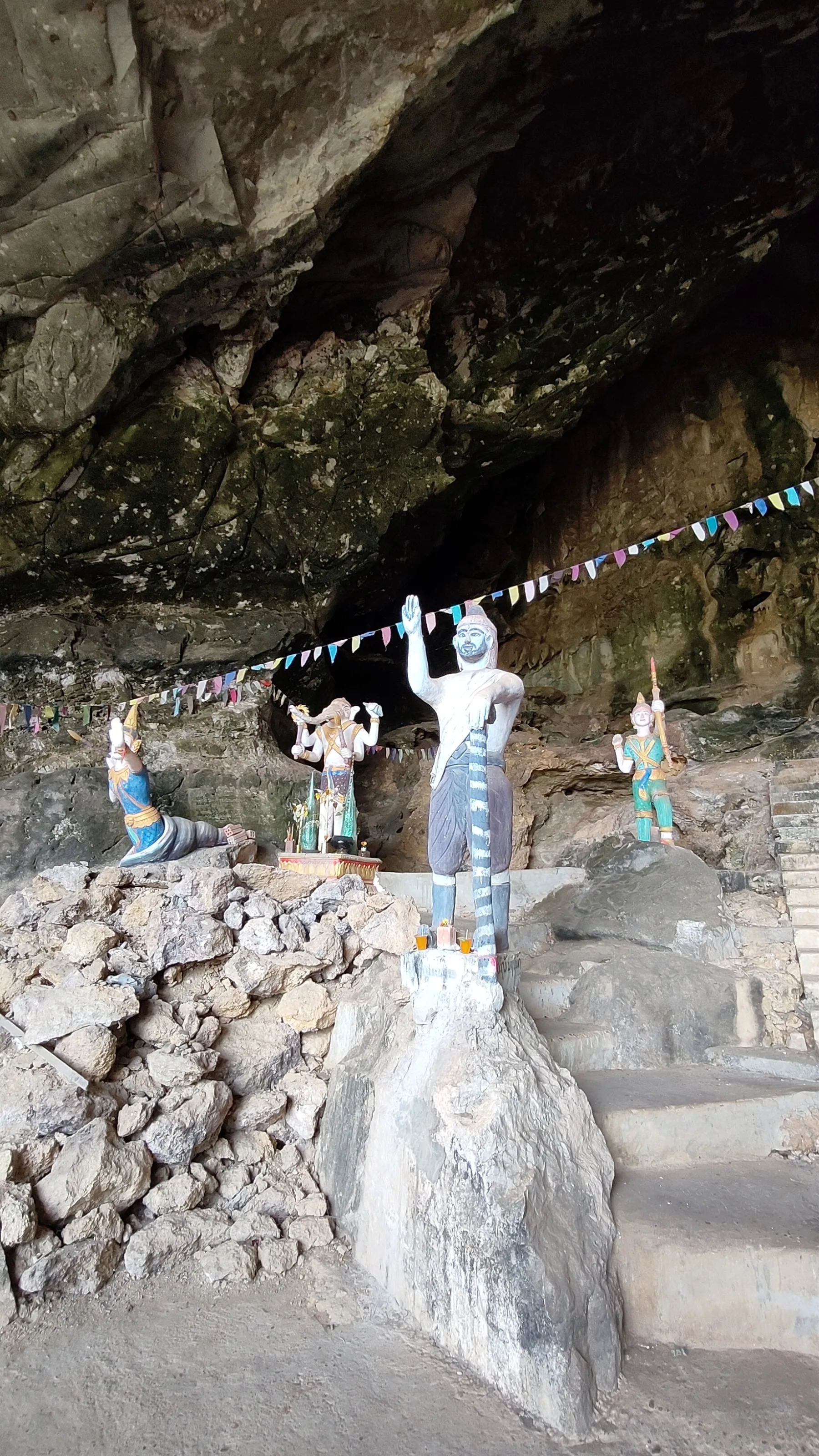 boucle de Thakekh - Elephant Cave