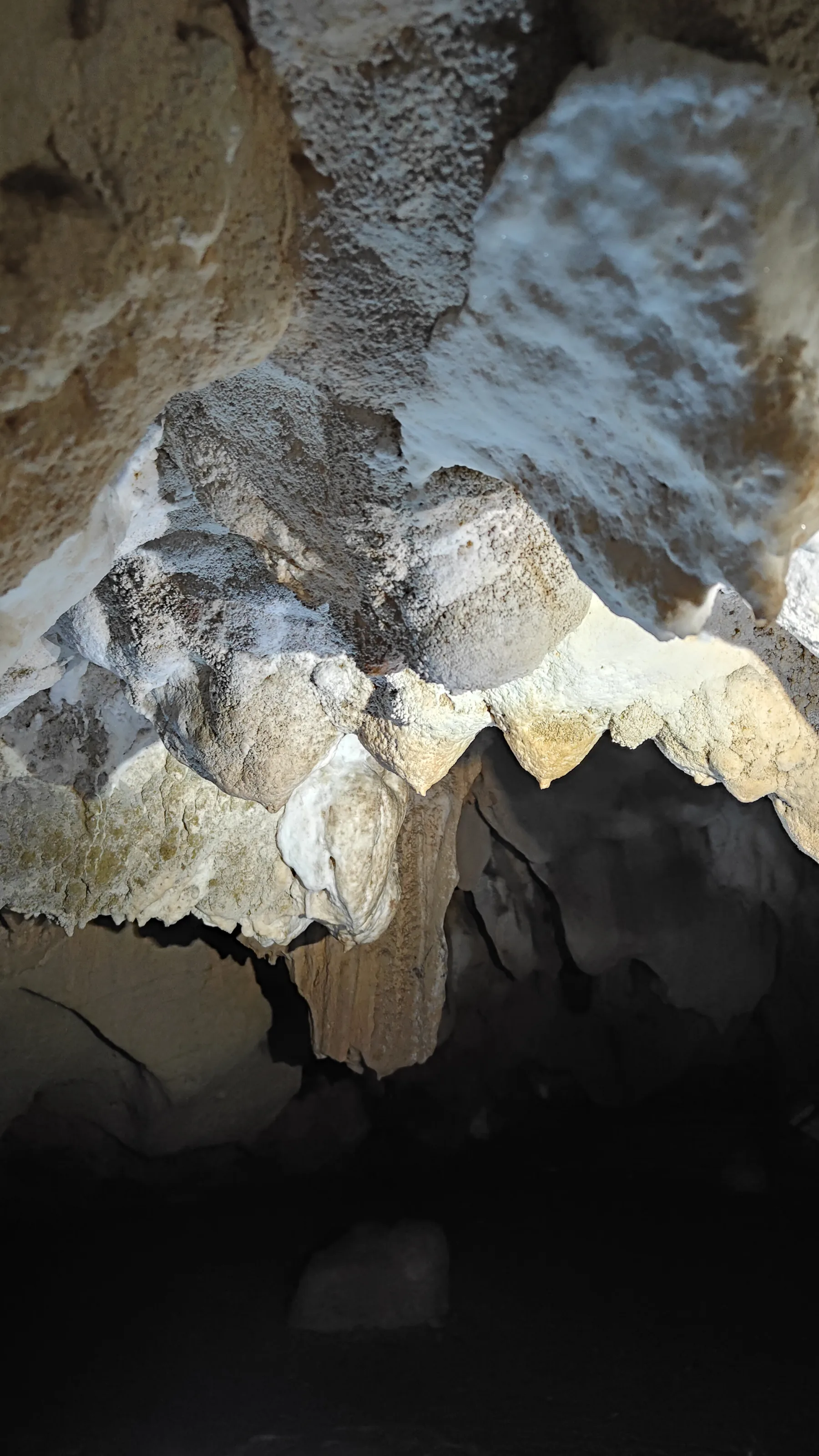 grotte de Chom Ong