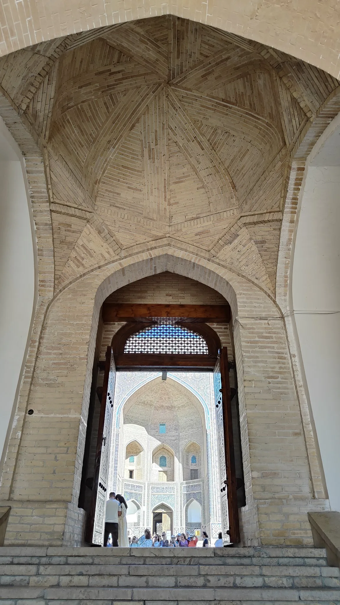 mosquée et minaret Kalon
