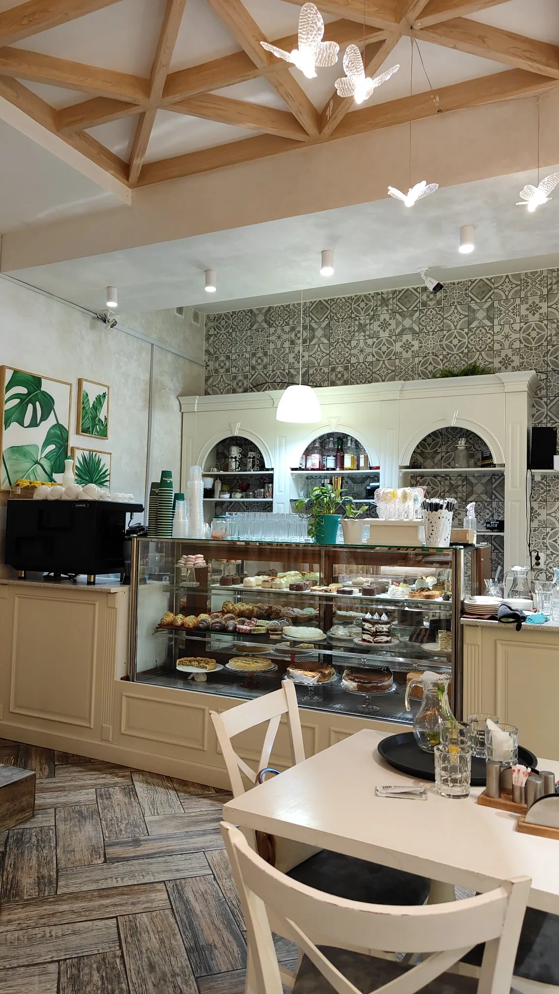 café